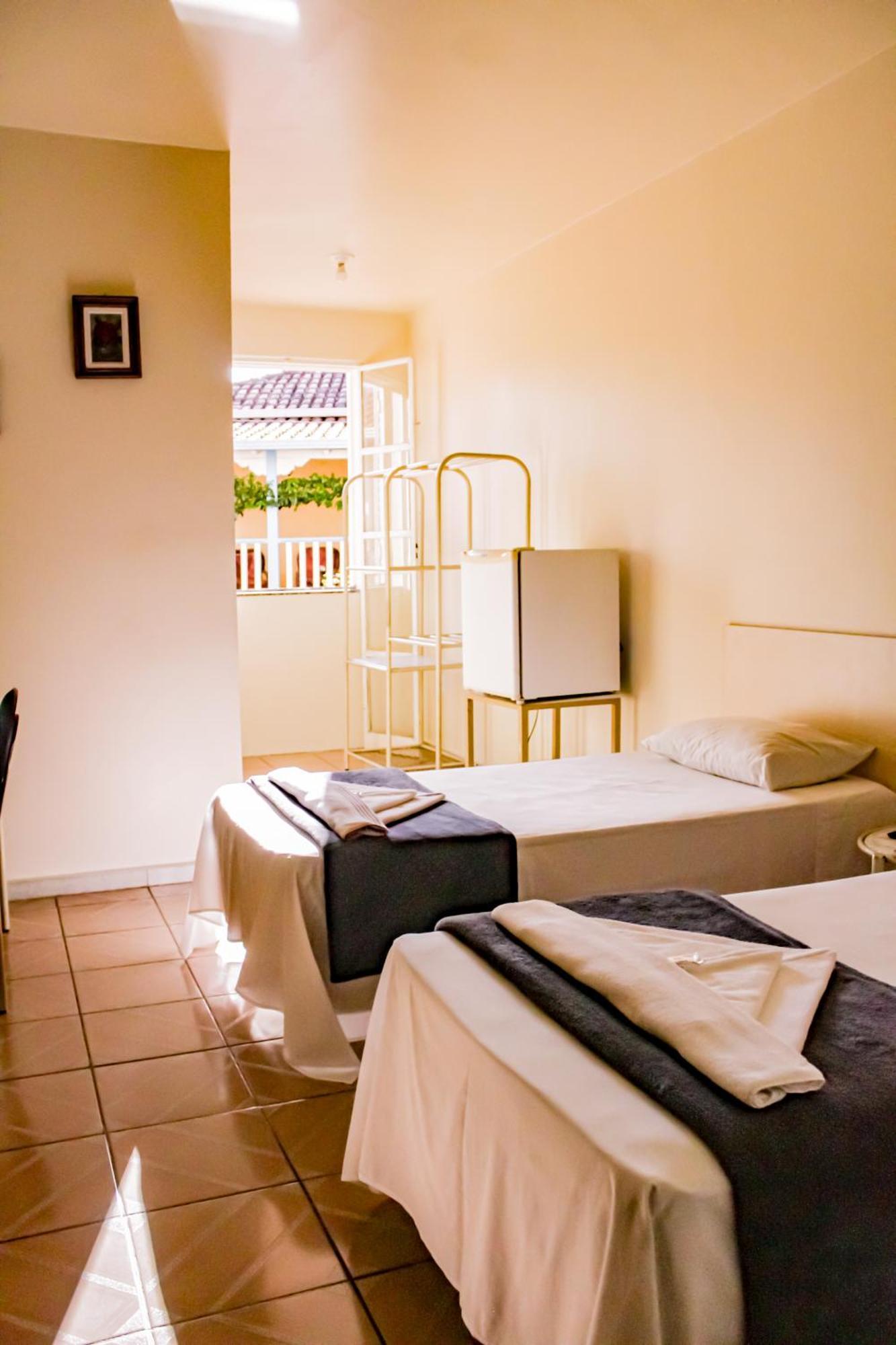 Hotel Primavera Betim Bagian luar foto