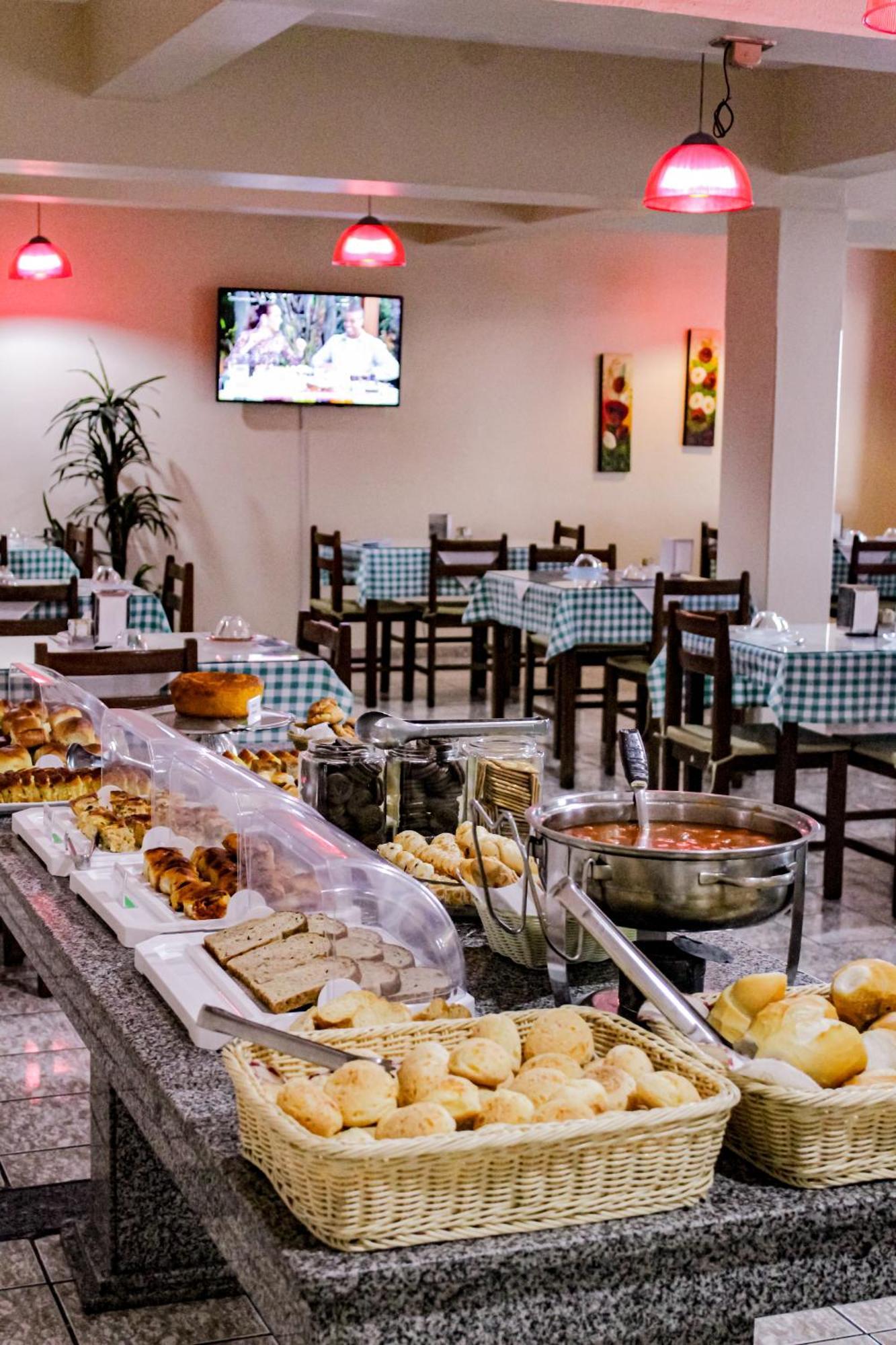 Hotel Primavera Betim Bagian luar foto